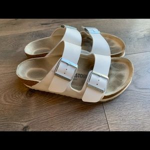 White leather Birkenstock size 38 (like a 8 1/2)